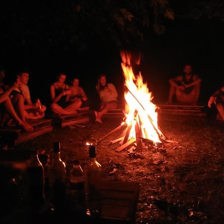 One More Night Hostel Sigirija Zewnętrze zdjęcie