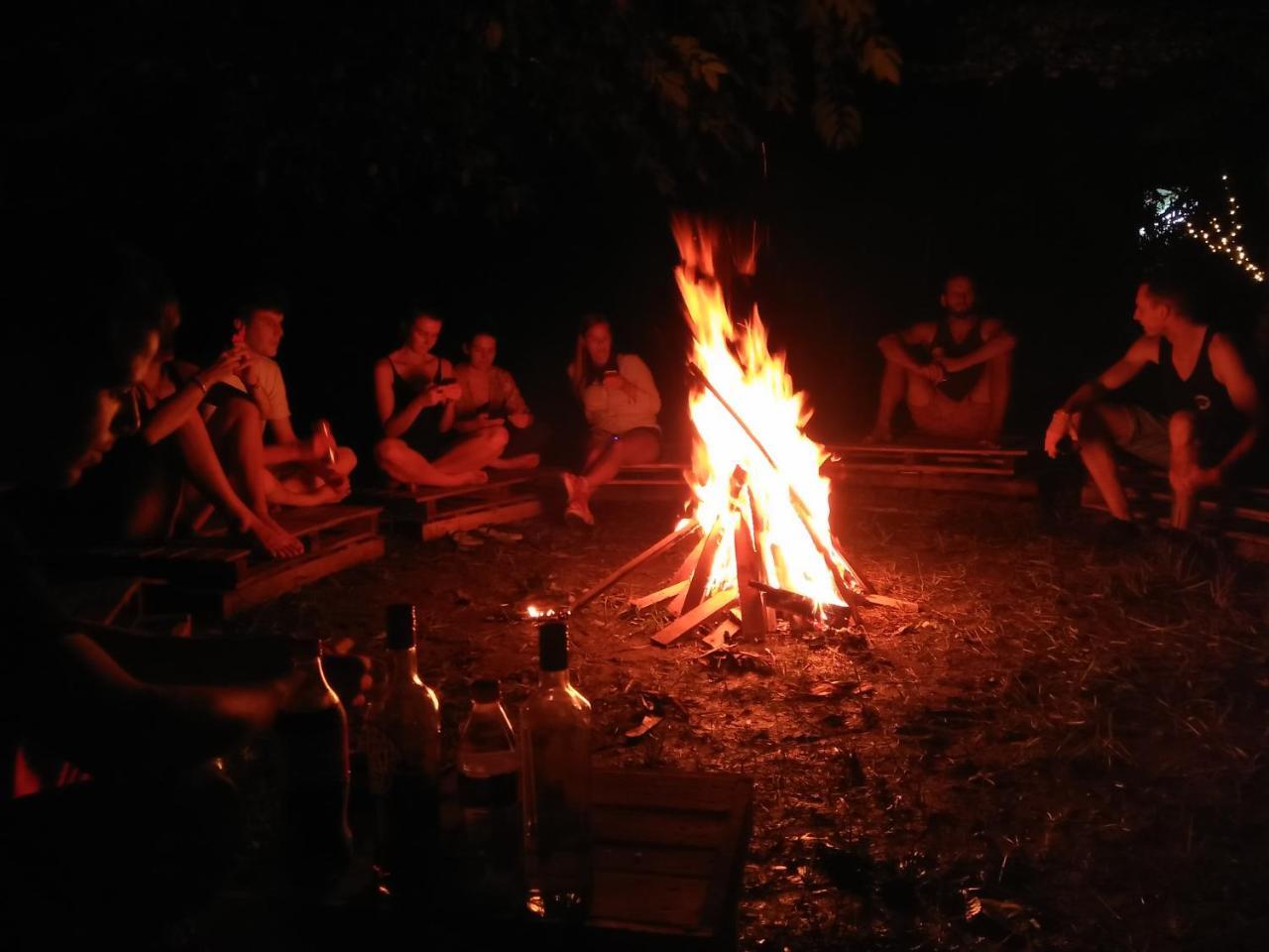 One More Night Hostel Sigirija Zewnętrze zdjęcie